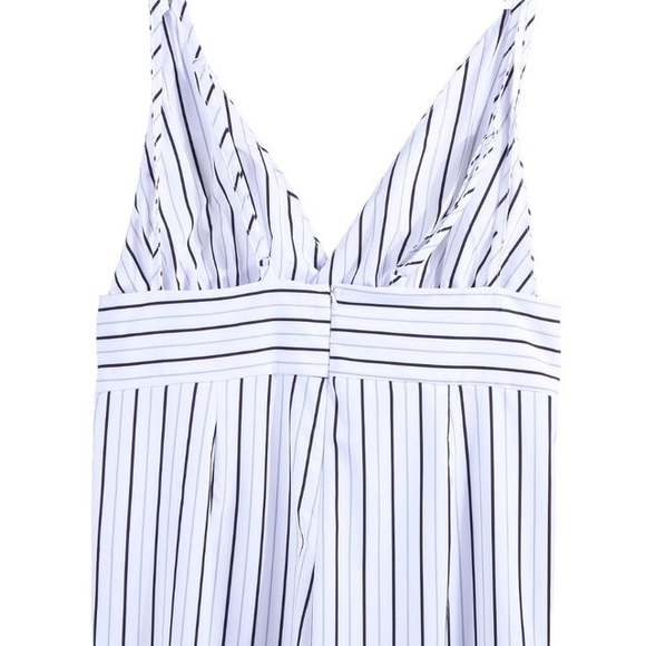 New White and Black Striped Romper ❤️ - Picture 5 of 7